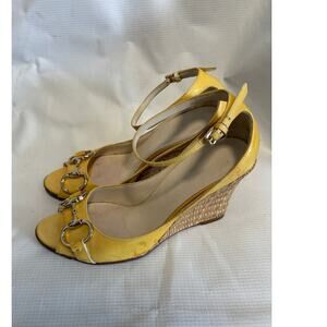 Gucci Sandals Espadrilles Yellow Patent Leather size 34.5